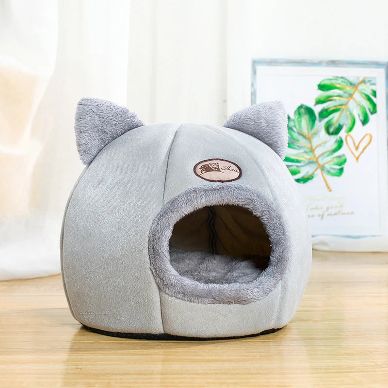 Cozy Cat and Dog Bed